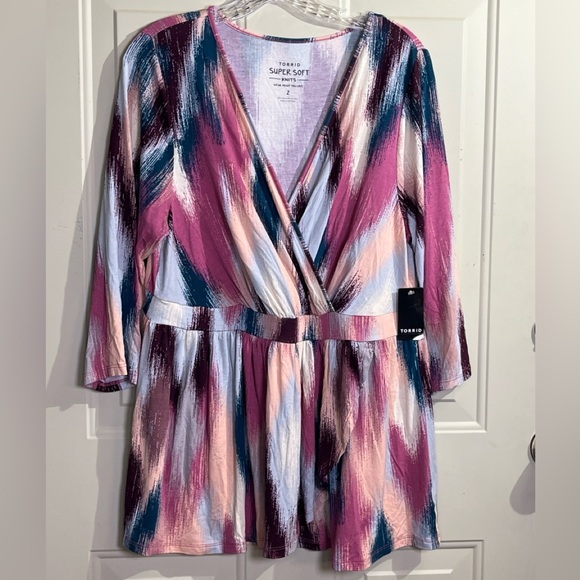 torrid Tops - Torrid Super Soft Knit Babydoll Top Size 2 Multicolor Brushstroke NWT